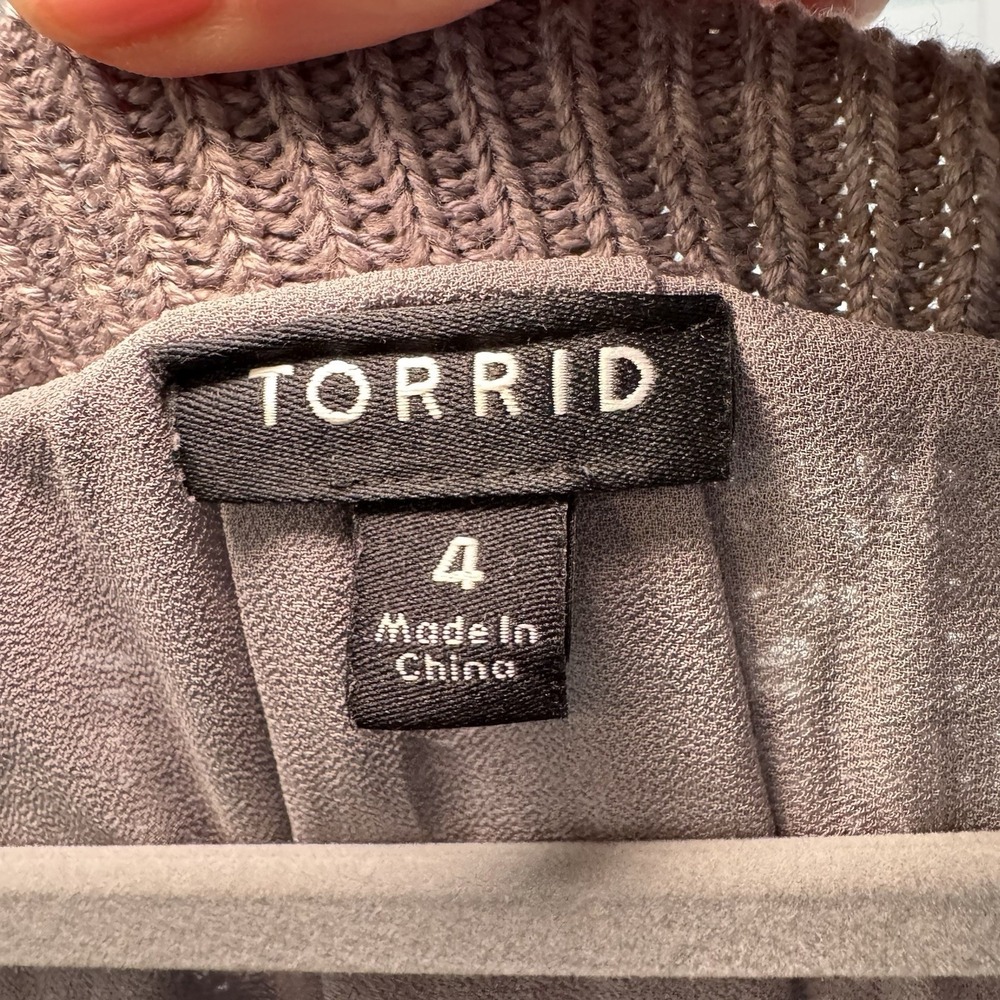 Torrid Sweater Womens Size 4 Gray Lined Braided V Neck‎ Boho Hippie Chunky Knit - Picture 5 of 7